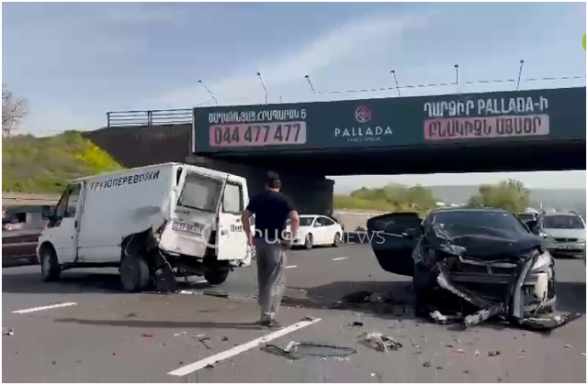 Երևան-Սևան ավտոճանապարհին բախվել են Chevrolet-ն ու Ford-ը (տեսանյութ)